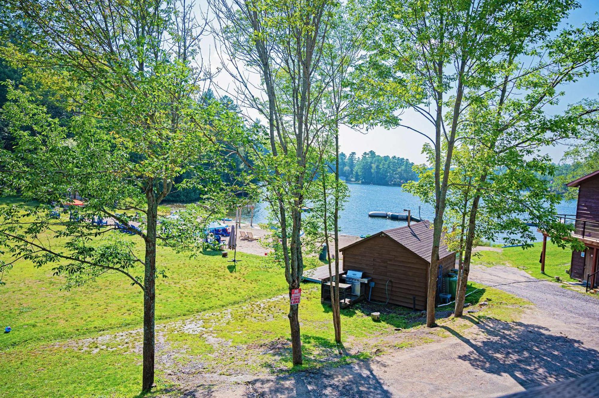The Grand Tappattoo Resort, Ascend Hotel Collection Otter Lake Екстер'єр фото