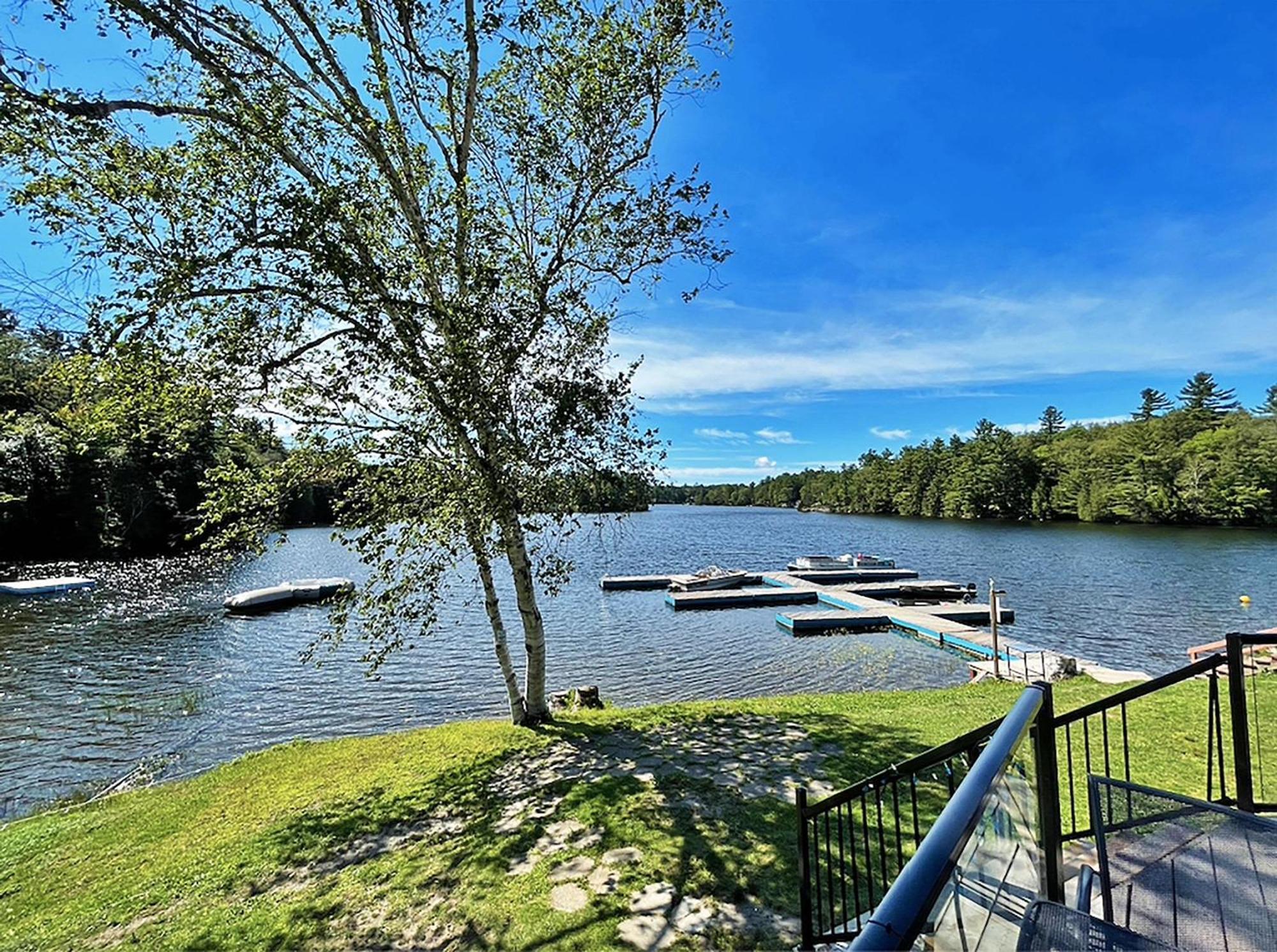 The Grand Tappattoo Resort, Ascend Hotel Collection Otter Lake Екстер'єр фото